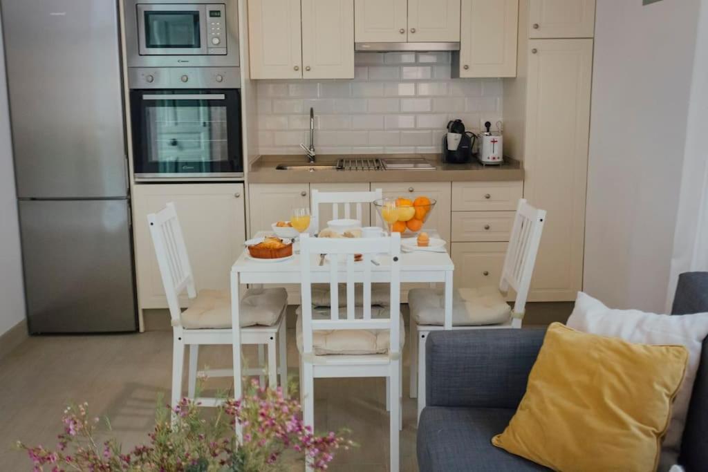 Komodo Gran Poder - Penthouse With Private Pool And Cozy Twin Bedroom Seville